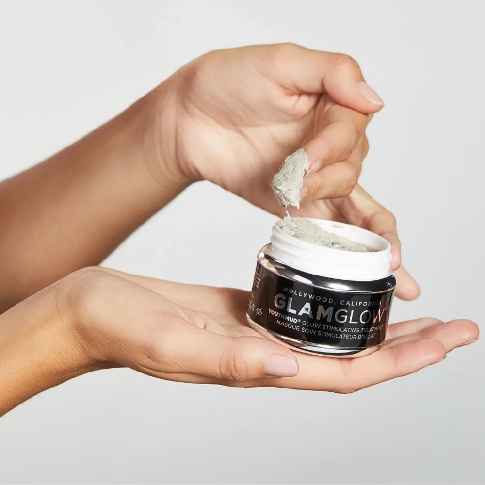 🌿 GLAMGLOW YOUTHMUD® Glow Stimulating Treatment Mask